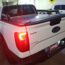 Cargar imagen en el visor de la galería, 60338 Cobertor para vagón de pickup RetraxOne MX para Ford Ranger 2024