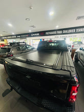 Cargar imagen en el visor de la galería, Cobertor retráctil para Dodge Ram con Rambox