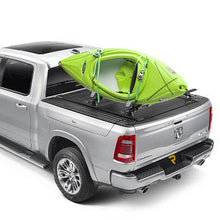 Cargar imagen en el visor de la galería, T-60244 Cobertor para vagón de pickup RetraxOne XR para Dodge Ram Rambox Doble Cabina 2019-2025