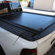 Cargar imagen en el visor de la galería, 60244 Cobertor para vagón de pickup RetraxOne MX para Dodge Ram Rambox Doble Cabina 2019-2023