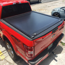 Cargar imagen en el visor de la galería, T-60373 Cobertor para vagón de pickup RetraxOne XR para Ford F150 Doble Cabina 2015+ vagon 5.7 pulg - Pro Performance