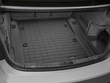 Cargar imagen en el visor de la galería, Alfombra WeatherTech para BMW serie 3 2012-2018. Incluye Cargo Liner para el baul en color negro. - Pro Performance