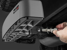 Cargar imagen en el visor de la galería, Bumpstep XL de Weathertech Protector para defensa trasera