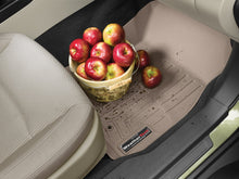 Cargar imagen en el visor de la galería, Alfombra WeatherTech para Toyota 4Runner Prado / Lexus GX 2010 al 2013 Kit con FloorLiner 1ra 2da fila en color beige - Pro Performance