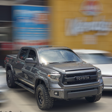 Cargar imagen en el visor de la galería, Cobertor para vagón de pickup RetraxOne MX para Toyota Tundra 5.7 pulg