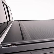 Cargar imagen en el visor de la galería, 60141 Cobertor para vagón de pickup RetraxOne MX para Isuzu D-Max 2024+ Chevrolet Colorado y Mazda BT-50 2021+ - Pro Performance