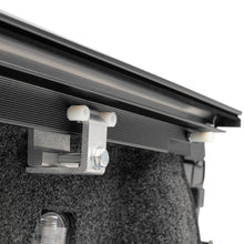 Cargar imagen en el visor de la galería, 60244 Cobertor para vagón de pickup RetraxOne MX para Dodge Ram Rambox Doble Cabina 2019-2023