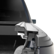 Cargar imagen en el visor de la galería, 60244 Cobertor para vagón de pickup RetraxOne MX para Dodge Ram Rambox Doble Cabina 2019-2023