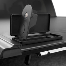 Cargar imagen en el visor de la galería, 60373 Cobertor para vagón de pickup RetraxOne MX para Ford F150/Dodge Ram Doble Cabina - Pro Performance