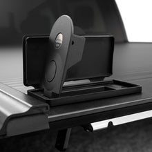 Cargar imagen en el visor de la galería, 60244 Cobertor para vagón de pickup RetraxOne MX para Dodge Ram Rambox Doble Cabina 2019-2023