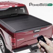 Cargar imagen en el visor de la galería, Pedido de RetraxOne MX a control remoto para vagón de pickup mediana.