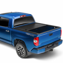 Cargar imagen en el visor de la galería, Cobertor para vagón de pickup RetraxOne XR para Toyota Tundra 5.7 pulg.