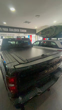 Cargar imagen en el visor de la galería, Cobertor retráctil para Dodge Ram con Rambox
