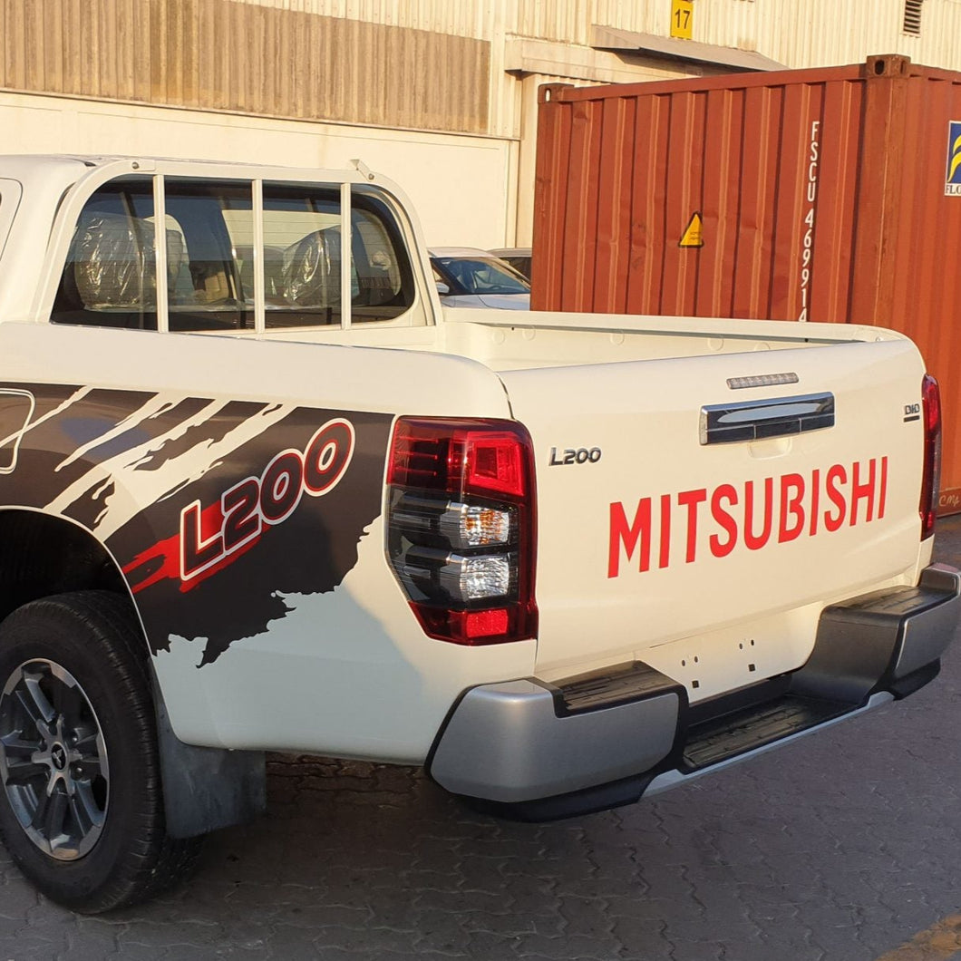 Lona enrollable para Mitsubishi L200 con reja 2016+