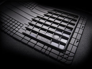 Alfombra Universal Heavy Duty WeatherTech. Kit con 1ra y 2da fila. Color Negro.