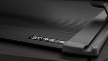 Cargar imagen en el visor de la galería, T-70373 Cobertor Automatico Retrax para vagón de pickup. PowertraxOne XR para Ford F150 Doble Cabina 2015 en adelante para vagon 5.7 pulg
