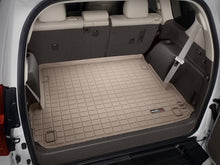 Cargar imagen en el visor de la galería, Alfombra WeatherTech para Toyota Prado y Lexus GX 460 año 2008 en Adelante. Cargo Liner para el baúl en color beige..
