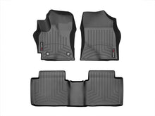 Cargar imagen en el visor de la galería, Alfombra WeatherTech Bandeja FloorLiner para Toyota Corolla 2017 en adelante.
