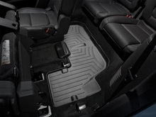 Cargar imagen en el visor de la galería, Alfombra WeatherTech FloorLiner para Ford Explorer 2017 en adelante en color negro.
