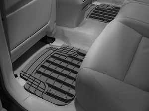 Alfombra Universal Heavy Duty WeatherTech. Kit con 1ra y 2da fila. Color Negro.