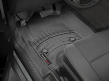 Cargar imagen en el visor de la galería, Alfombra WeatherTech FloorLiner para Chevrolet Tahoe / GMC Yukon 2015-2020. Kit con Bandeja FloorLiner 1ra 2da y 3era fila en color negro

