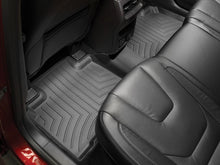 Cargar imagen en el visor de la galería, Alfombra WeatherTech Bandeja FloorLiner color negro para Ford Edge 2015 en adelante.
