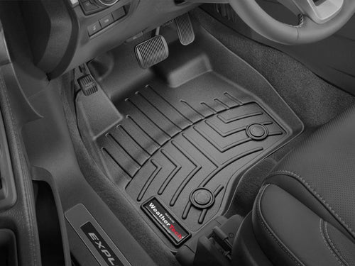 Alfombra WeatherTech FloorLiner para Ford Explorer 2017 en adelante en color negro. - Pro Performance