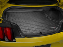 Cargar imagen en el visor de la galería, Alfombra WeatherTech para Ford Mustang año 2015 en Adelante. Cargo Liner para el baúl en color negro.
