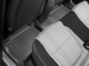 Alfombra WeatherTech Bandeja FloorLiner para Hyundai Venue 2022 en adelante.