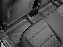 Cargar imagen en el visor de la galería, Alfombra WeatherTech para Kia Rio Sedán y Hatchback 2018+ Incluye FloorLiner 1ra y 2da fila en color negro.
