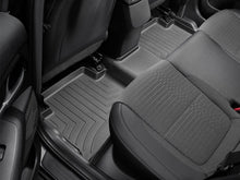 Cargar imagen en el visor de la galería, Alfombra WeatherTech Bandeja FloorLiner para Kia Seltos 2021 en adelante.
