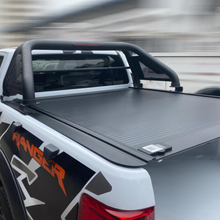 Cargar imagen en el visor de la galería, Cobertor para vagón de pickup RetraxOne MX para Ford Ranger y Mazda BT50 Doble Cabina 2012+
