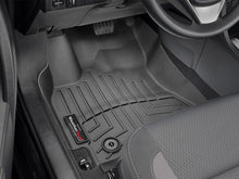 Cargar imagen en el visor de la galería, Alfombra WeatherTech Bandeja FloorLiner para Toyota Corolla 2017 en adelante.
