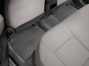 Alfombra WeatherTech Bandeja FloorLiner para Toyota Corolla 2020 en adelante.