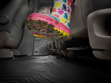 Cargar imagen en el visor de la galería, Alfombra WeatherTech para Jeep Grand Cherokee / Dodge Durango 2011-12  Kit con Bandeja FloorLiner 1ra y 2da fila en color negro
