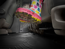 Cargar imagen en el visor de la galería, Alfombra WeatherTech Bandeja FloorLiner para Mitsubishi Nativa 2009 en adelante color negro

